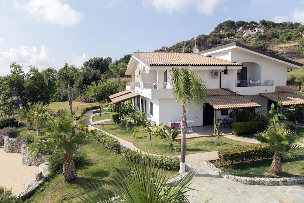 Hotel Marinella Capo Vaticano Extérieur photo