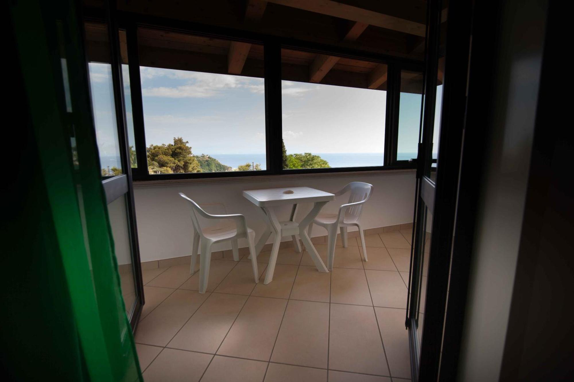Hotel Marinella Capo Vaticano Extérieur photo
