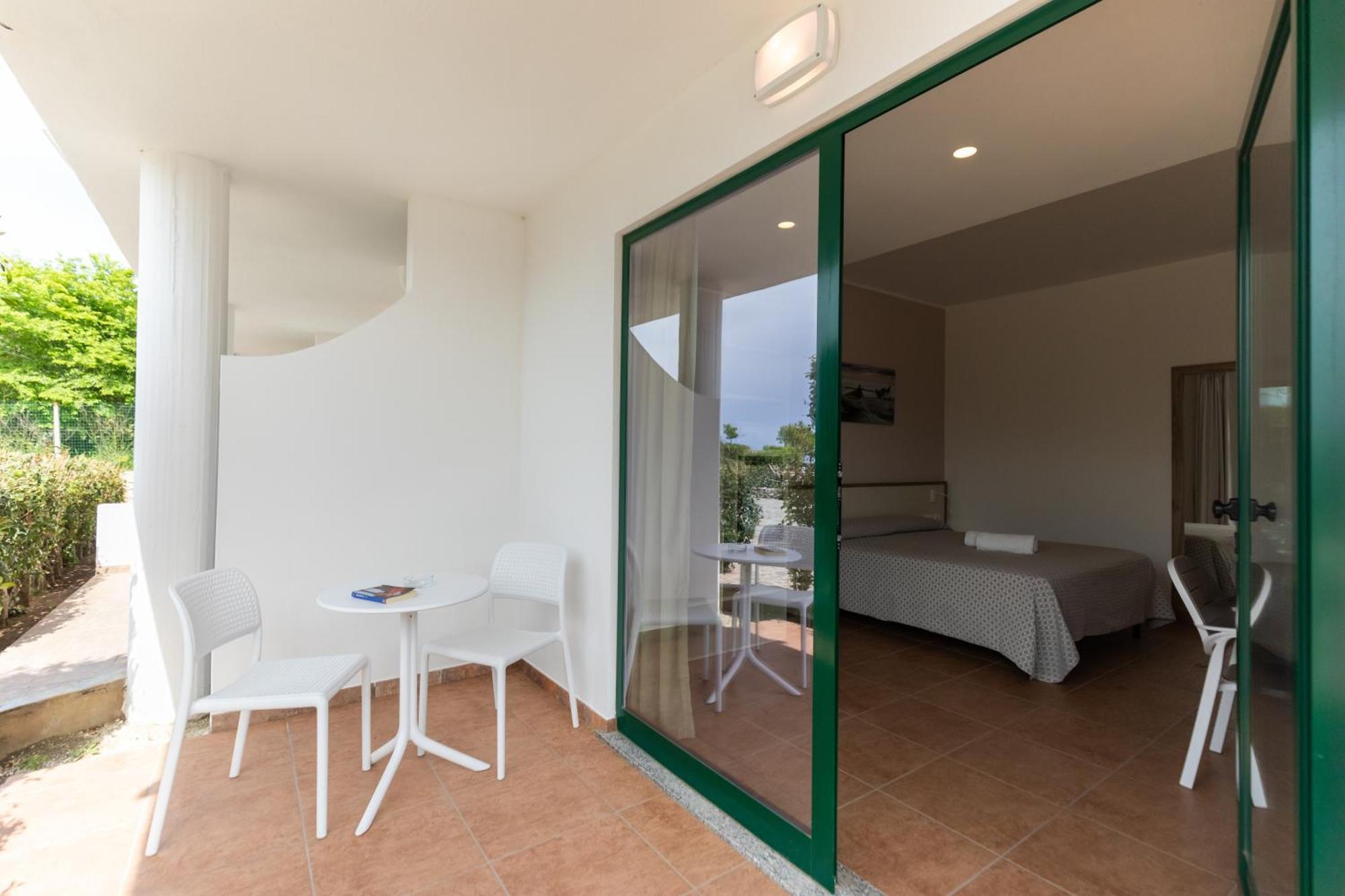 Hotel Marinella Capo Vaticano Extérieur photo
