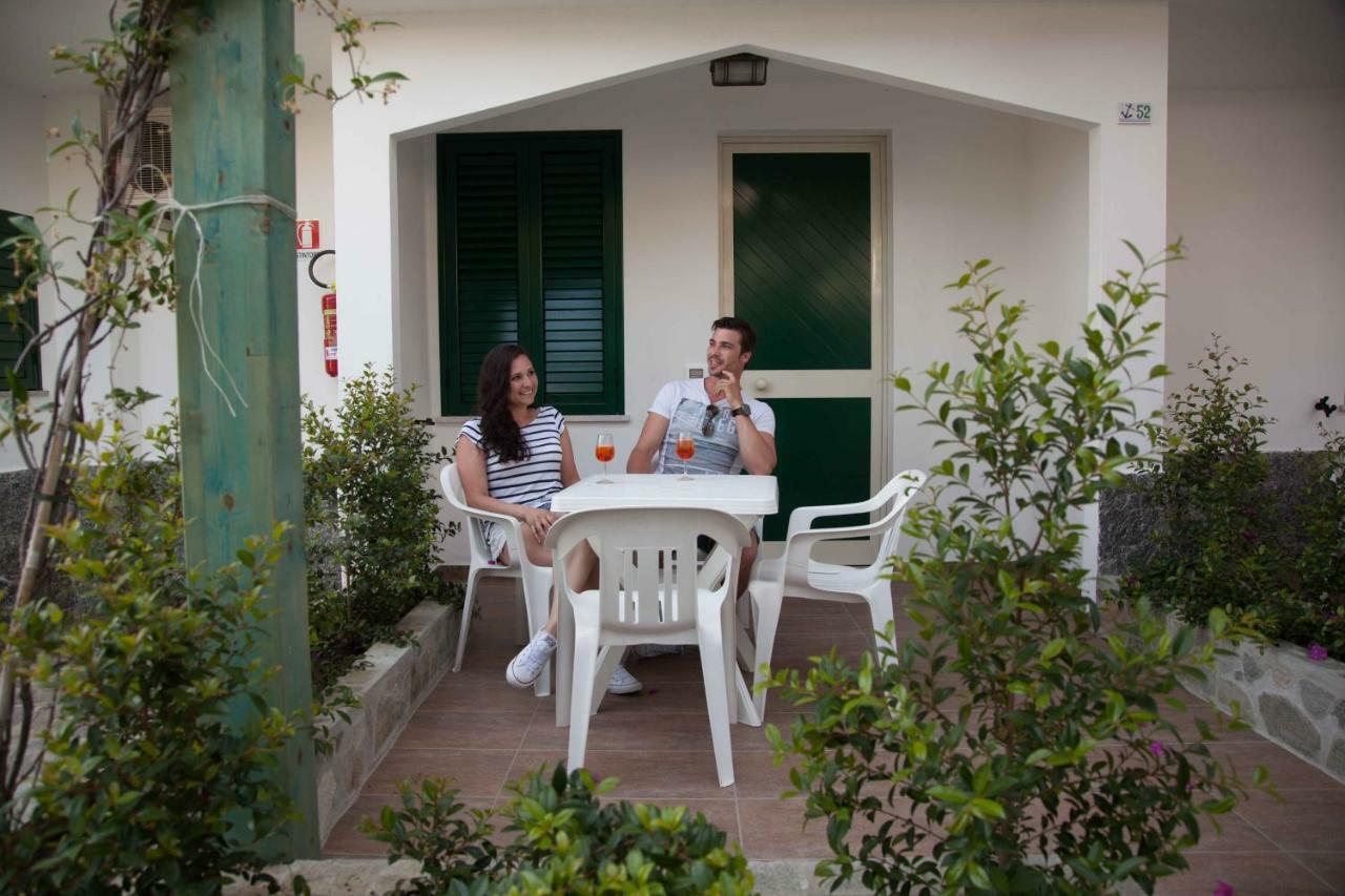 Hotel Marinella Capo Vaticano Extérieur photo